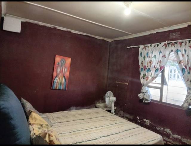 2 BEDROOM HOUSE FOR SALE IN UMHLATHUZE